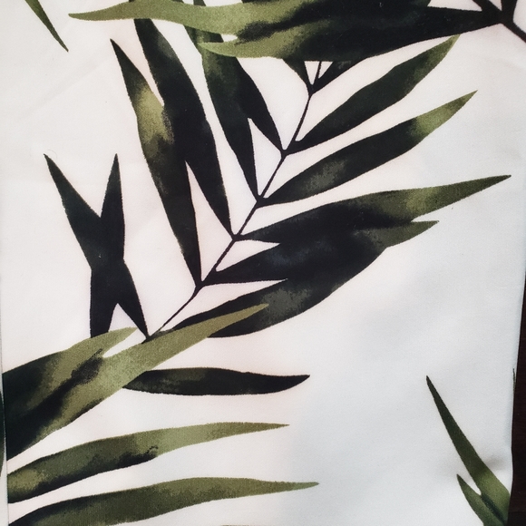 Women's skirt - Picture 3 of 4